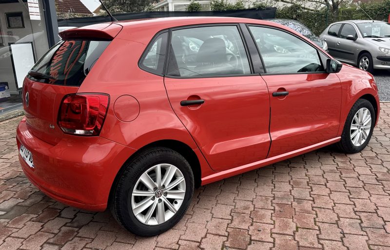 VOLKSWAGEN POLO V 2011