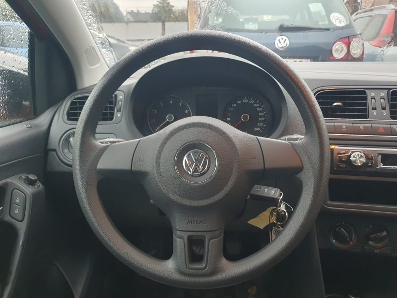 VOLKSWAGEN POLO V 2011
