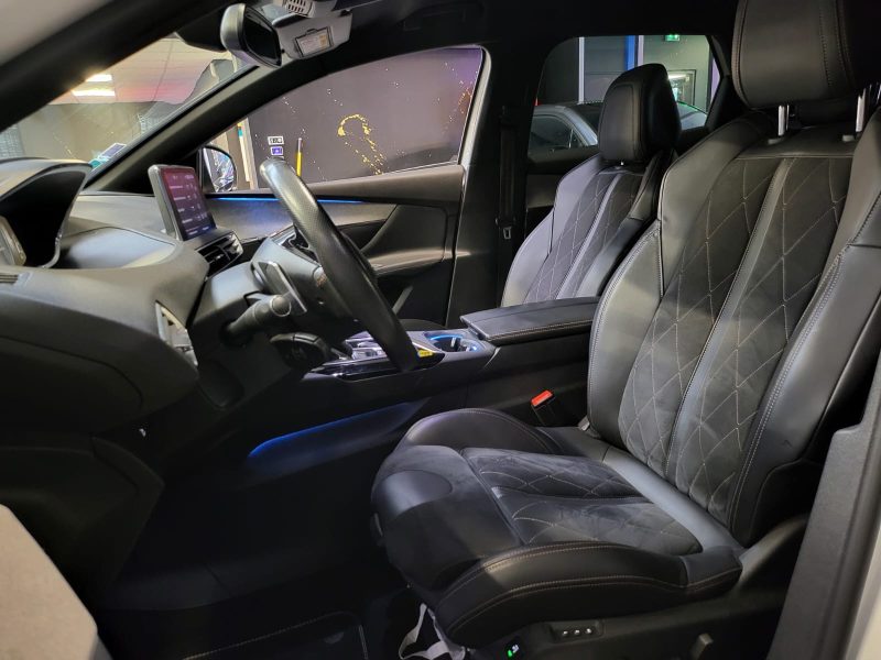 PEUGEOT 3008 180cv GT SUIVI PEUGEOT PACK AUDIO FOCAL / SIEGES CHAUFF ELECT A MEMOIRE / CARPLA