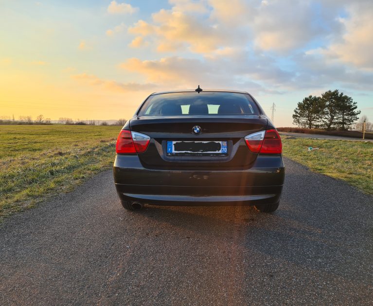 BMW E90 révisée et garantie 6 mois