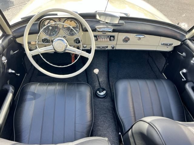 MERCEDES BENZ 190 SL 1960