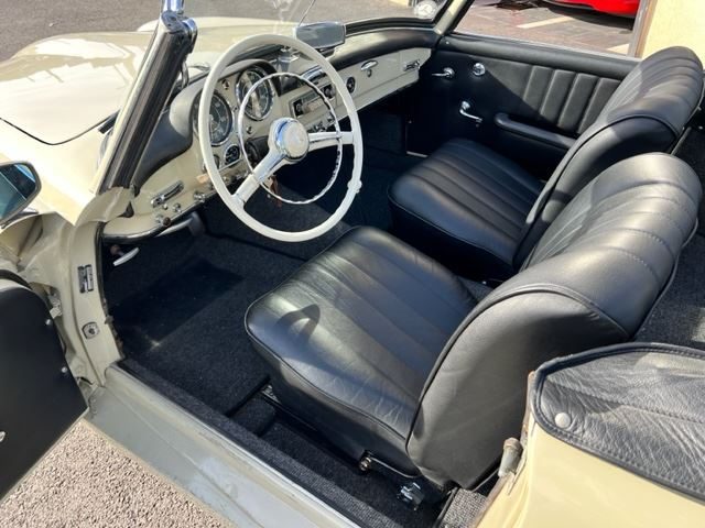 MERCEDES BENZ 190 SL 1960