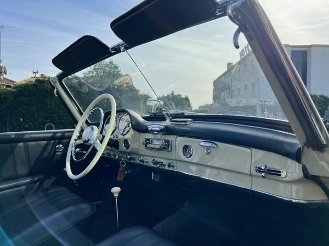 MERCEDES BENZ 190 SL 1960