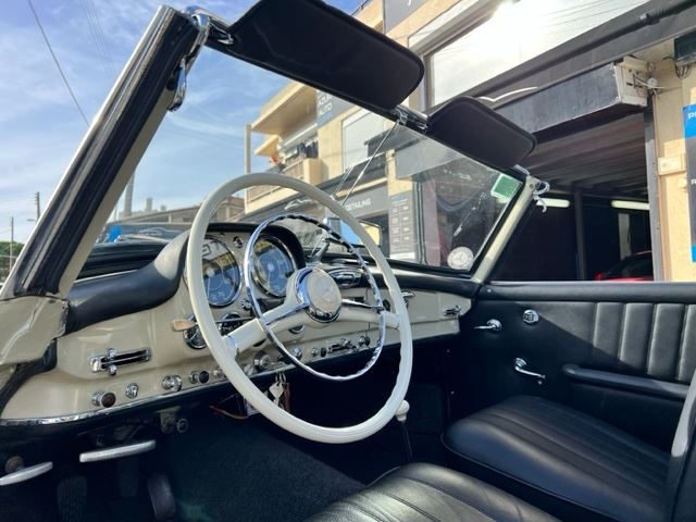 MERCEDES BENZ 190 SL 1960