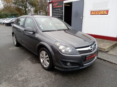 OPEL ASTRA H 2009
