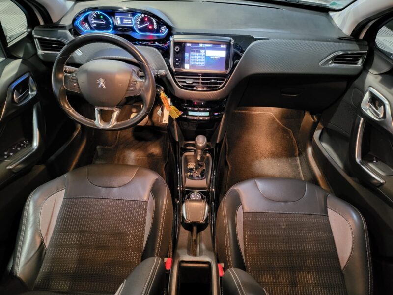 PEUGEOT 2008 1.2 PureTech 110cv Allure Business EAT 1ère Main // APPLE CARPLAY/MIRROR LINK/RADAR-AR