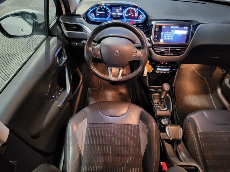 PEUGEOT 2008 1.2 PureTech 110cv Allure Business EAT 1ère Main // APPLE CARPLAY/MIRROR LINK/RADAR-AR