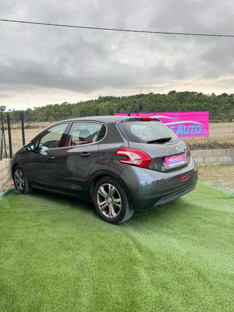 PEUGEOT 208 I 2012