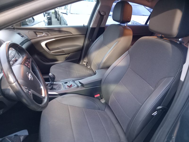 OPEL INSIGNIA A  2013