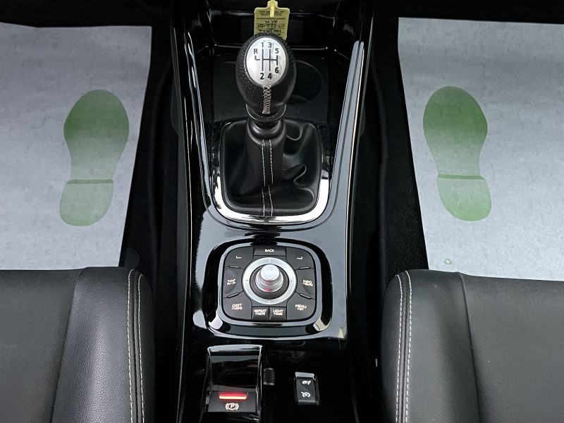 RENAULT MEGANE 3 COUPE PHASE 2 BOSE 1.6 DCI 130 Cv TOIT PANO GPS CAMERA BLUETOOTH - GARANTIE 1 AN