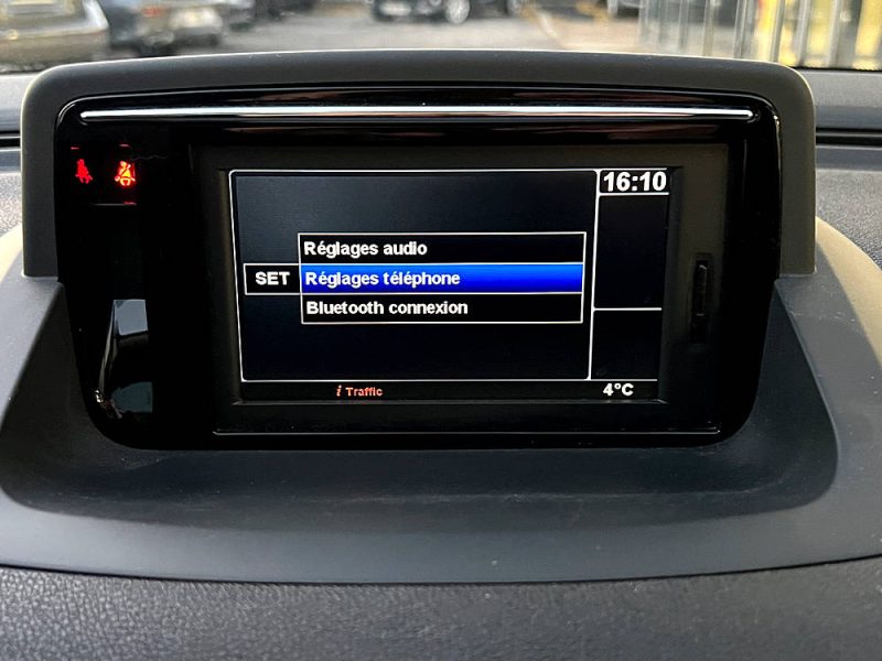RENAULT MEGANE 3 COUPE PHASE 2 BOSE 1.6 DCI 130 Cv TOIT PANO GPS CAMERA BLUETOOTH - GARANTIE 1 AN