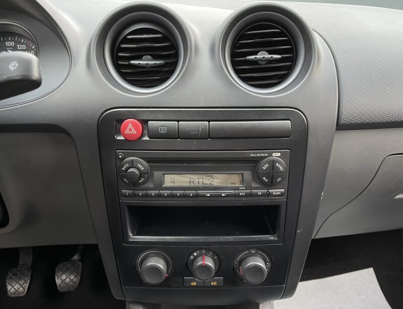 SEAT IBIZA III SPORT 1.4 85 Cv 63 500 KMS / 5 PORTES CLIMATISATION BLUETOOTH - GARANTIE 1 AN