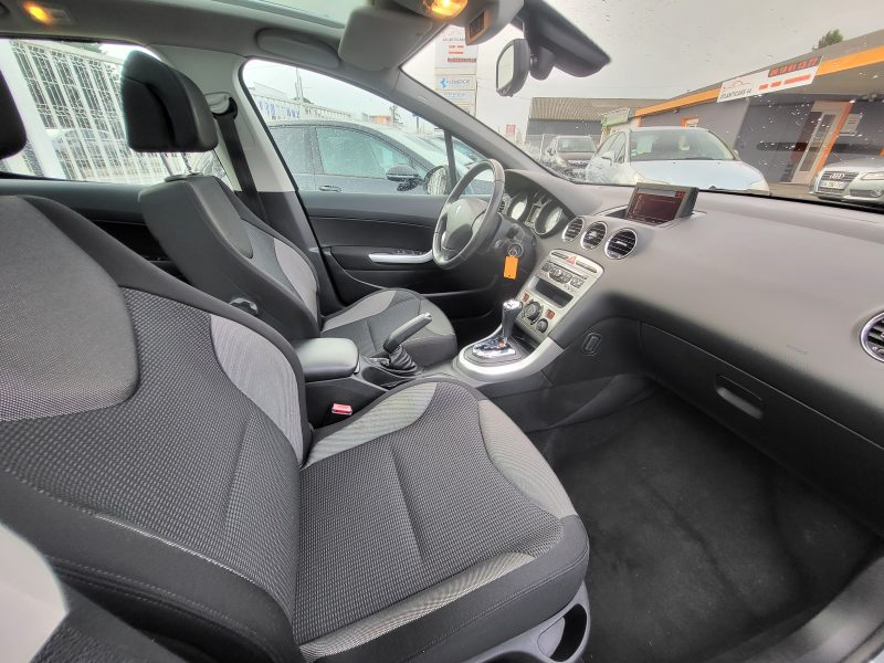 PEUGEOT 308 1.6 VTI 120 CV CONFORT PACK