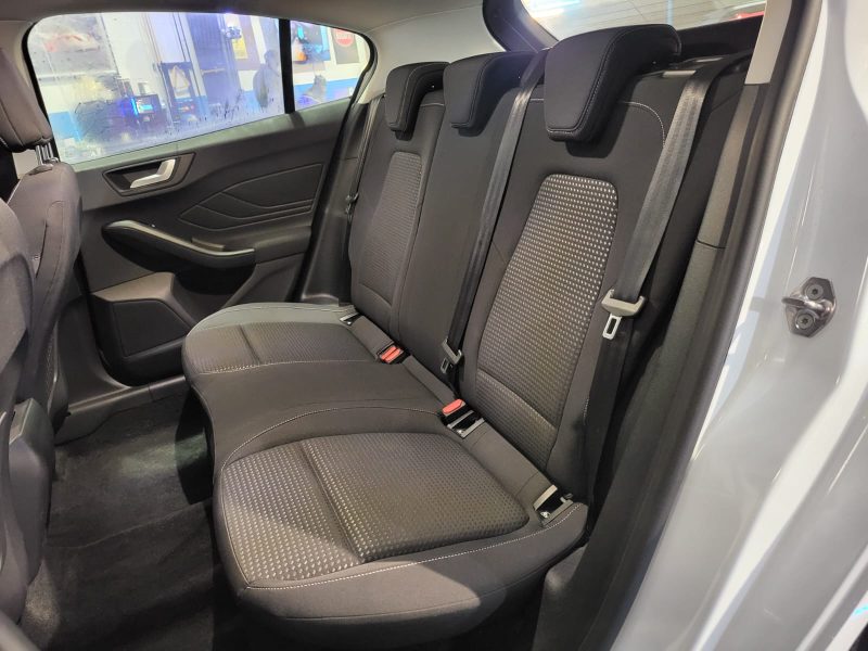 FORD FOCUS IV 1.5 TDCi 95cv Trend Business BVM6 // ANDROID AUTO/RADAR-AV-AR/ALERTE FRANCHISSEMENT DE