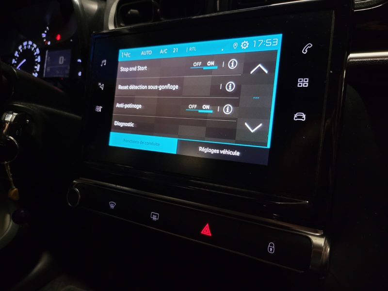 CITROEN C3 III 1.2 PureTech 83cv GRAPHIC SUIVI CITROEN COMPLET 1er MAIN