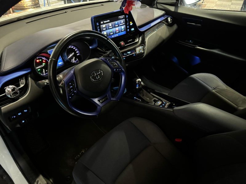 CH-R 1.8 Hybrid 122cv GRAPHIC CAMERA / KEYLESS / SIEGES CHAUFFANT / PARK ASSIST