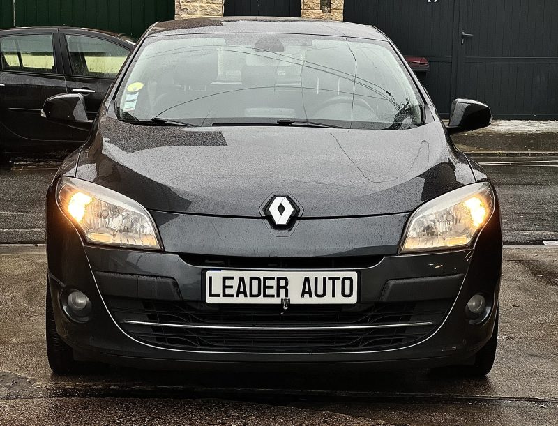 RENAULT MEGANE III 1.5 DCI BOSE PAYER EN 4X
