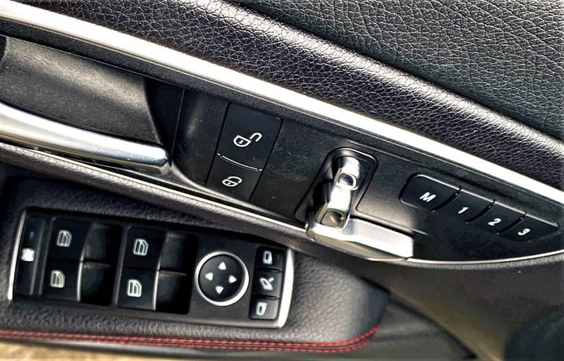 Mercedes-Benz CLA Shooting Brake Amg-Line 4matic 177ch 220 d Fascination 7G-DCT