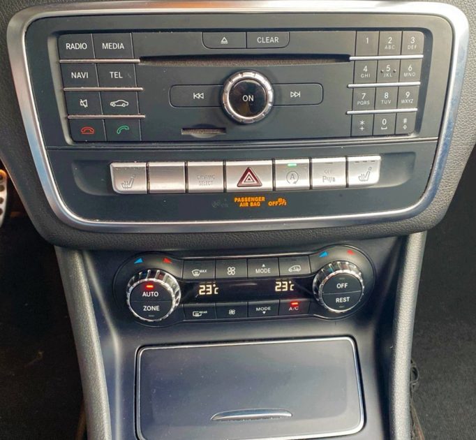 Mercedes-Benz CLA Shooting Brake Amg-Line 4matic 177ch 220 d Fascination 7G-DCT