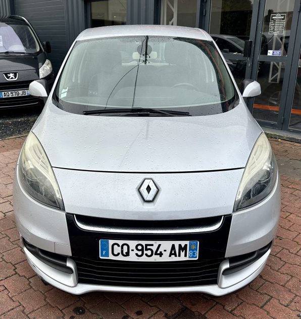 RENAULT SCENIC III 2013