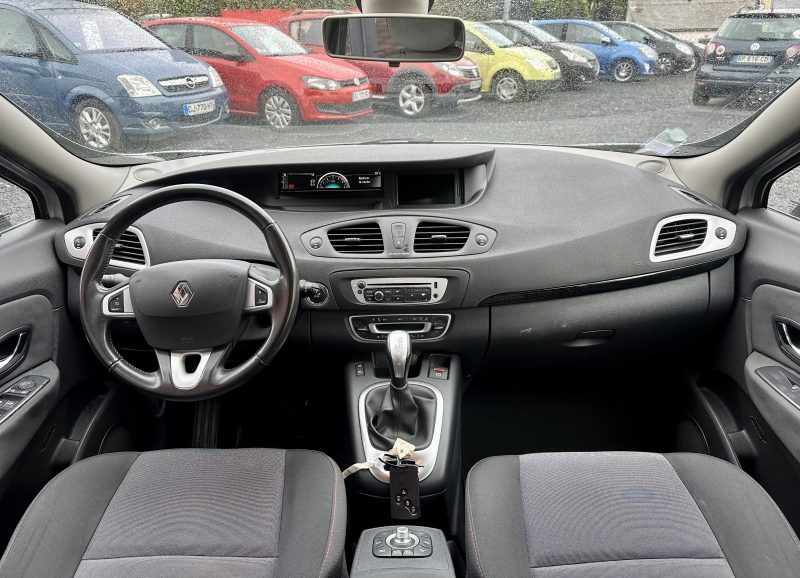 RENAULT SCENIC III 2013