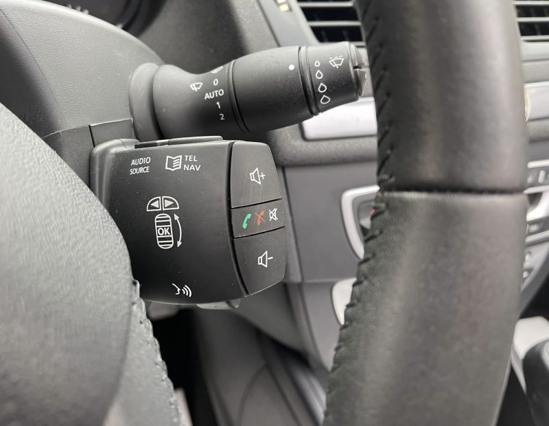 RENAULT MEGANE 3 PASE 2 CC GT LINE 1.5 DCI 110 Cv CABRIOLET / GPS BLUETOOTH - GARANTIE 1 AN