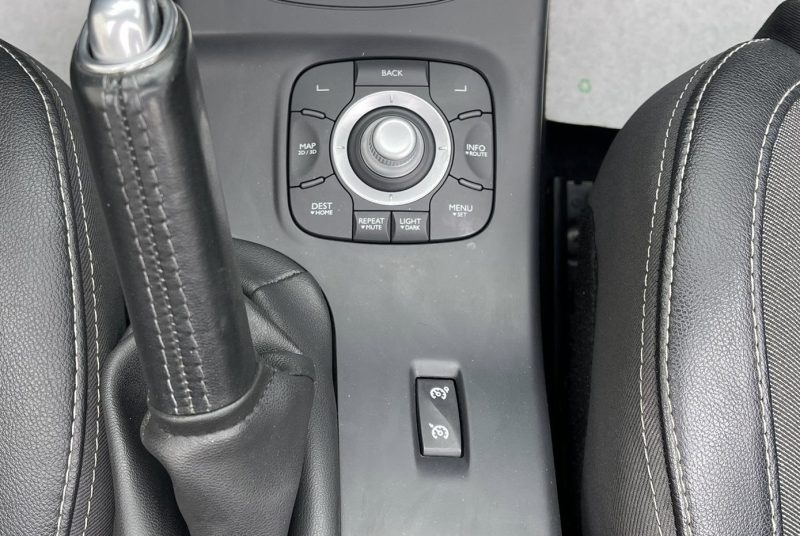 RENAULT MEGANE 3 PASE 2 CC GT LINE 1.5 DCI 110 Cv CABRIOLET / GPS BLUETOOTH - GARANTIE 1 AN