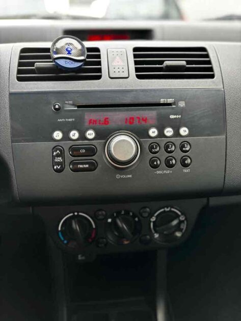 SUZUKI SWIFT III 2008