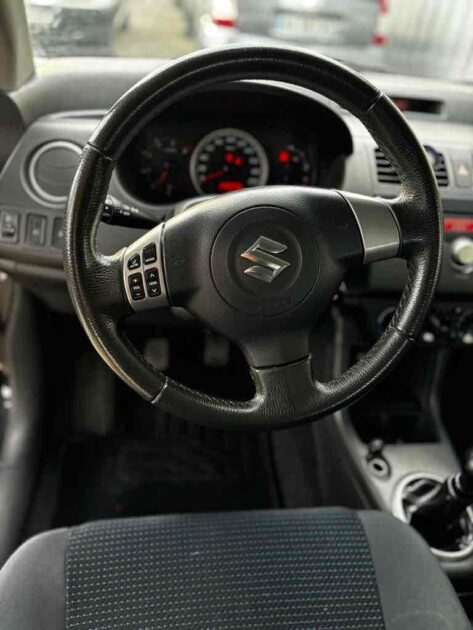 SUZUKI SWIFT III 2008