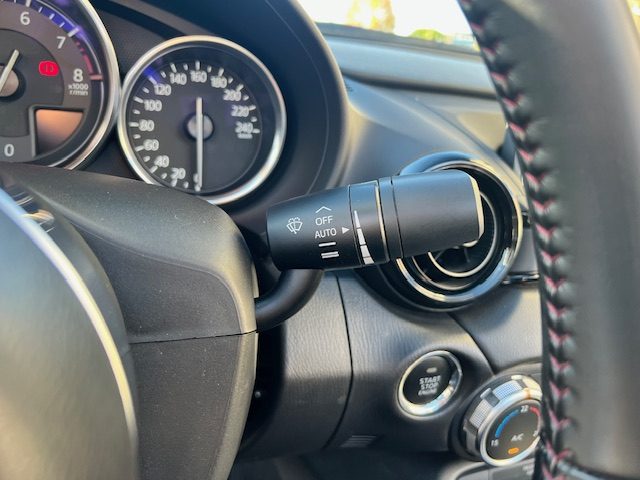 Mazda MX-5 1.5 SKYACTIV-G 132ch Exclusive-Line 2015