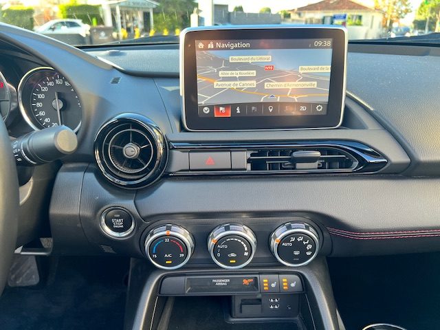 Mazda MX-5 1.5 SKYACTIV-G 132ch Exclusive-Line 2015