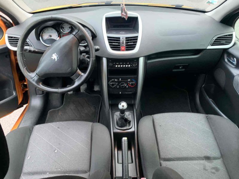 PEUGEOT 207 1.4i 16V 90CV