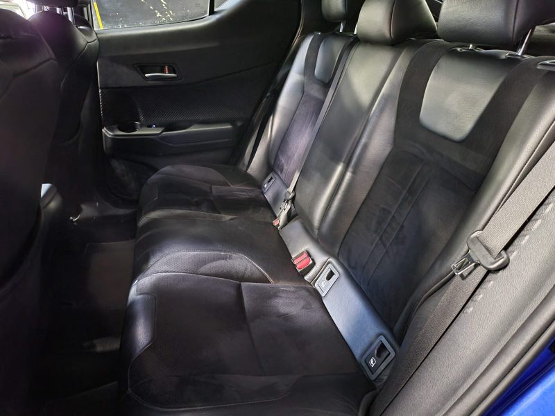 TOYOTA C-HR 1.8 Hybrid 122CH COLLECTION / FULL ENTRETIEN TOYOTA CAMERA + FULL LED + SONO JBL