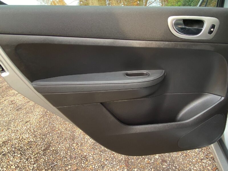 PEUGEOT 307 2006 1.6 110cv