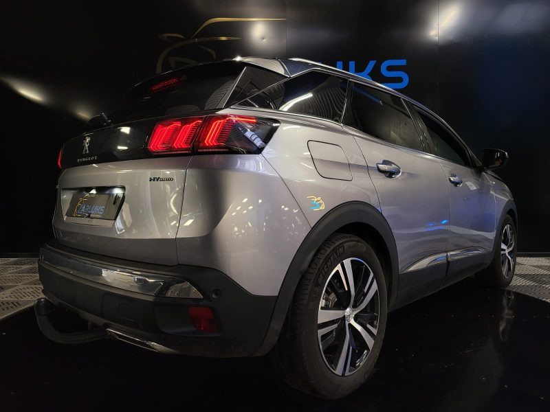PEUGEOT 3008 Hybrid 224cv GT / TOIT OUVRANT+ATTELAGE+CARPLAY+PARK ASSIST/