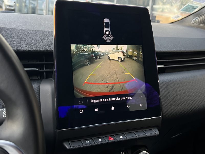 RENAULT CLIO 5 INTENS 1.3 TCE 130 BOITE AUTO GRAND ECRAN GPS LEDS APPLE & ANDROID - GARANTIE 1 AN