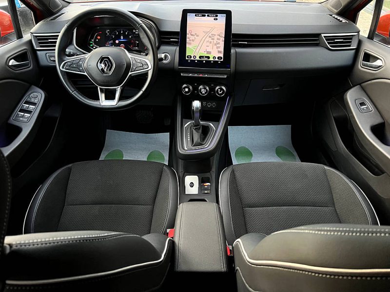 RENAULT CLIO 5 INTENS 1.3 TCE 130 BOITE AUTO GRAND ECRAN GPS LEDS APPLE & ANDROID - GARANTIE 1 AN