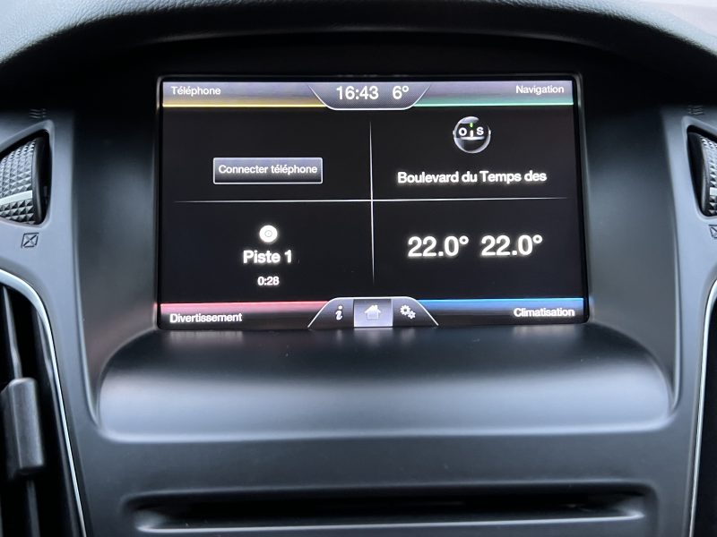 FORD FOCUS III PHASE 2 TITANIUM 1.0 ECOBOOST 125 S&S 1ERE MAIN / GPS KEYLESS PARK ASSIST Garantie1an