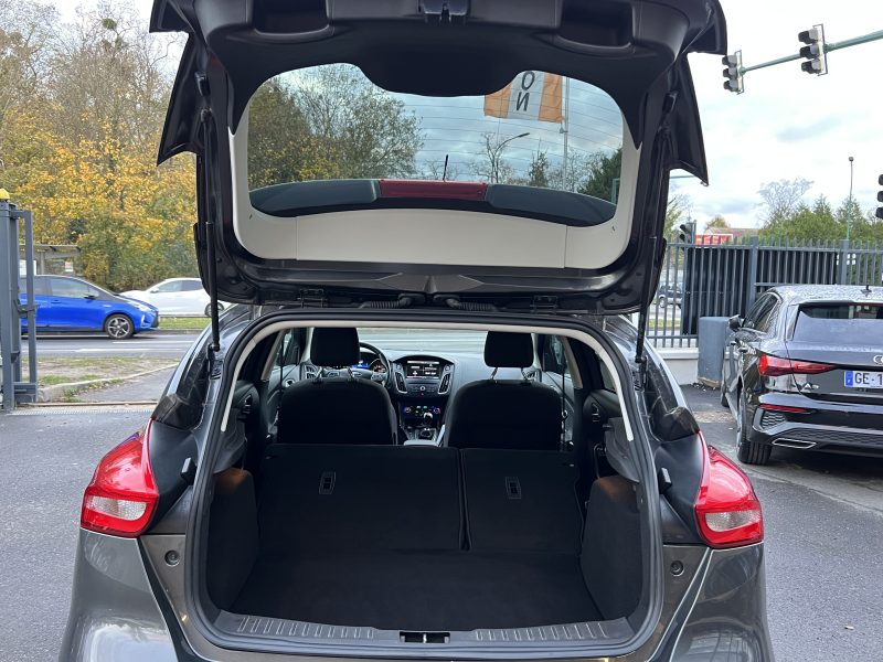 FORD FOCUS III PHASE 2 TITANIUM 1.0 ECOBOOST 125 S&S 1ERE MAIN / GPS KEYLESS PARK ASSIST Garantie1an