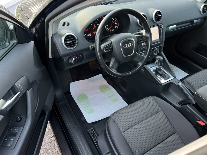 AUDI A3 II PHASE 2 SPORTBACK 1.6 TDI 105 Cv BOITE AUTOMATIQUE / 78 300 Kms - GARANTIE 1 AN