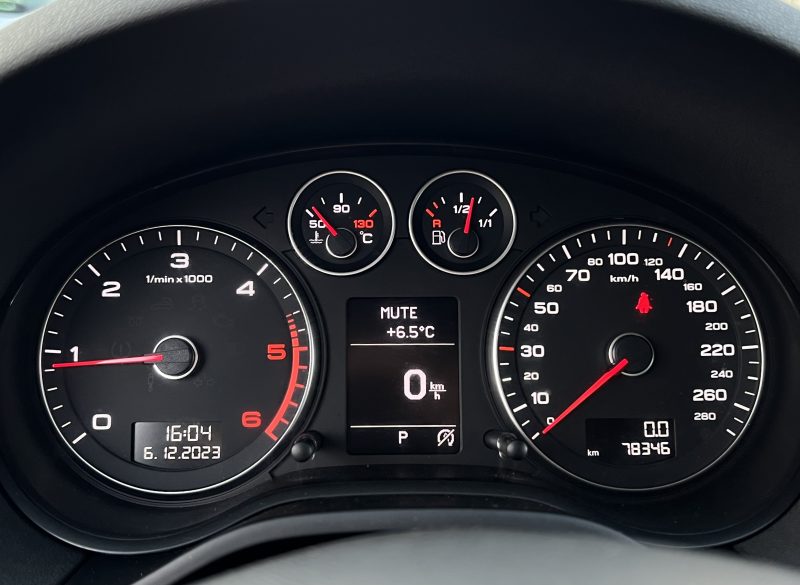 AUDI A3 II PHASE 2 SPORTBACK 1.6 TDI 105 Cv BOITE AUTOMATIQUE / 78 300 Kms - GARANTIE 1 AN