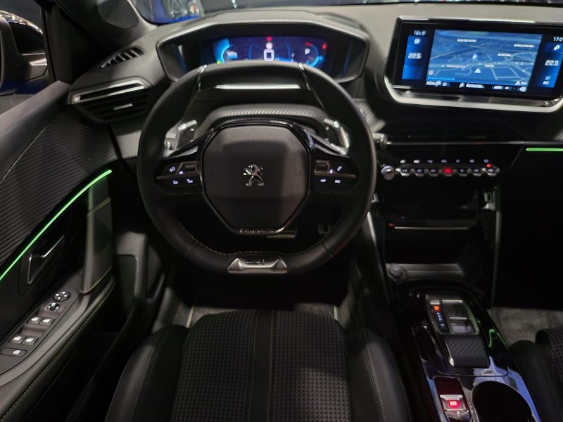 PEUGEOT 208 1.2 100cv GT /VIRTUAL COCKPIT+CAMERA+CAR PLAY+MAIN LIBRE/