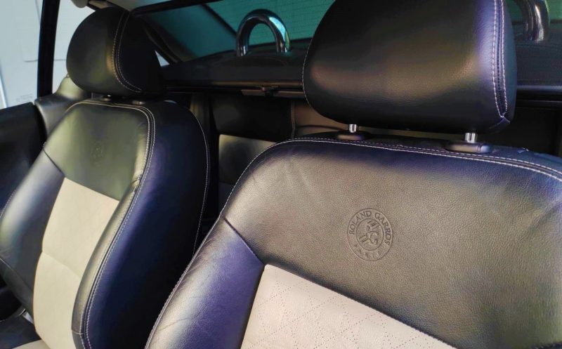 Peugeot 207 CC 112ch FAP 1.6HDi Roland Garros 