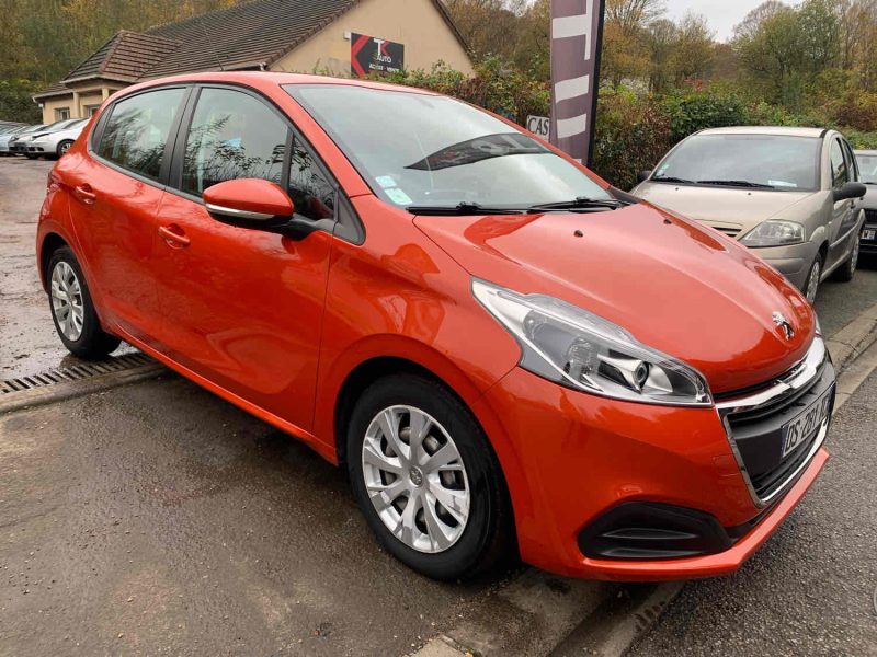 PEUGEOT 208 I 1.6HDI 75CV