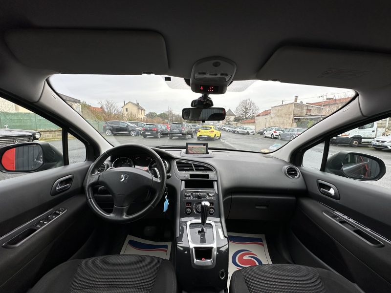 PEUGEOT 5008 2010