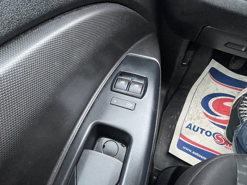 OPEL COMBO Camionnette/Monospace 2014