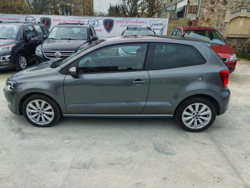 VOLKSWAGEN POLO V 2010