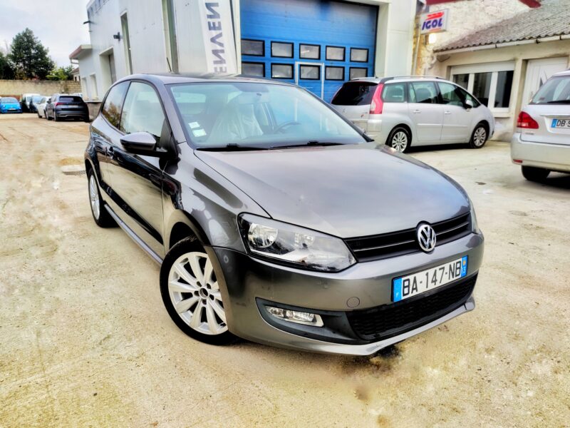 VOLKSWAGEN POLO V 2010
