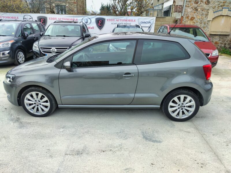 VOLKSWAGEN POLO V 2010