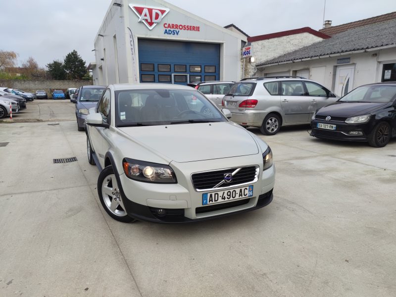 VOLVO C30 2009